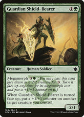 Guardião Porta-escudo / Guardian Shield-Bearer - Magic: The Gathering - MoxLand