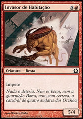 Invasor de Habitação / Tenement Crasher - Magic: The Gathering - MoxLand