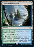 Quedas Estrondosas / Lumbering Falls - Magic: The Gathering - MoxLand