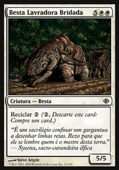 Besta Lavradora Bridada / Yoked Plowbeast - Magic: The Gathering - MoxLand