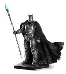 BvS Armored Batman (Battle Damaged ver.) - 1/10 Art Scale - IRON STUDIOS - MoxLand